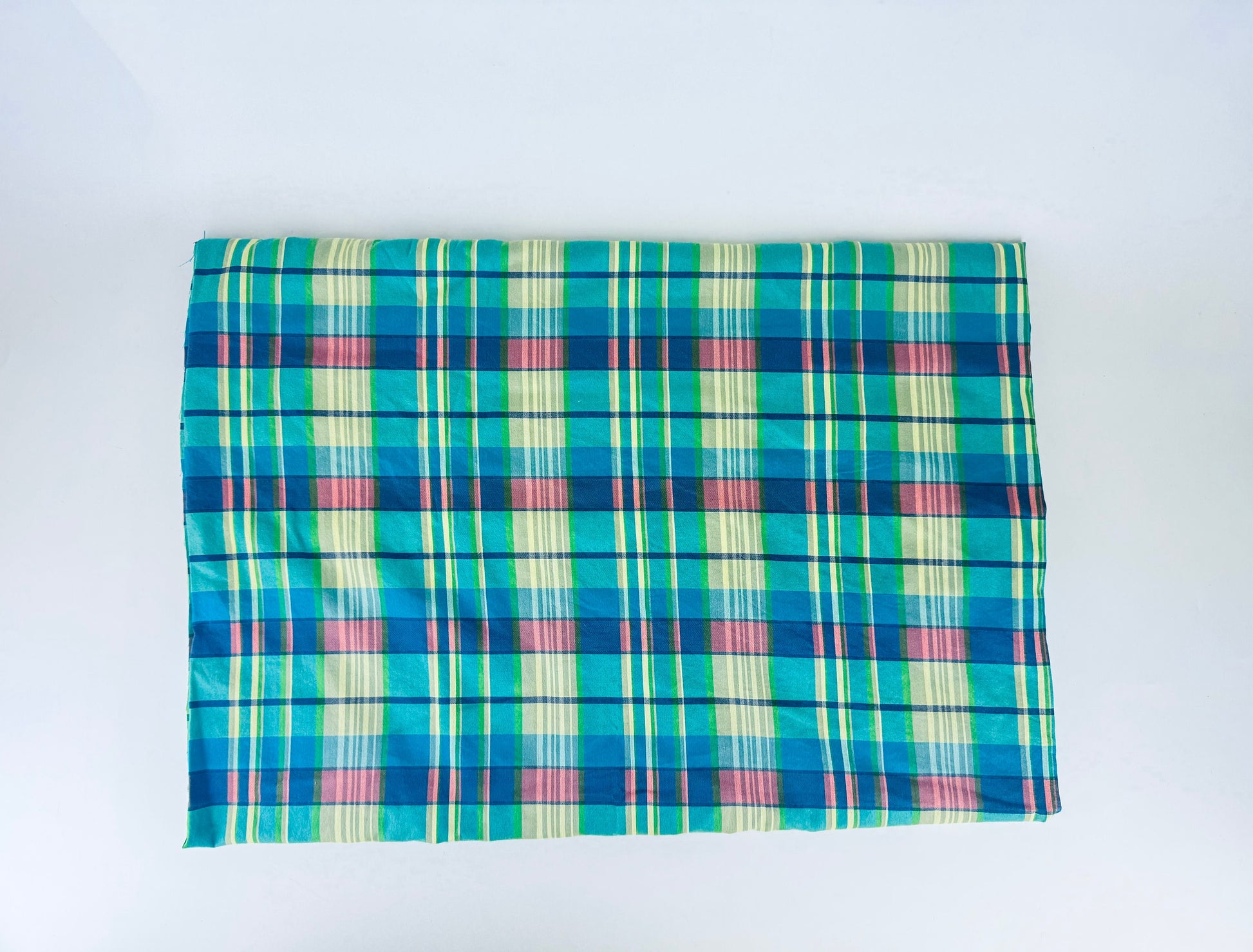 Product image for 'vintage green blue plaid fabric material 78 x 108' (view 326de9)