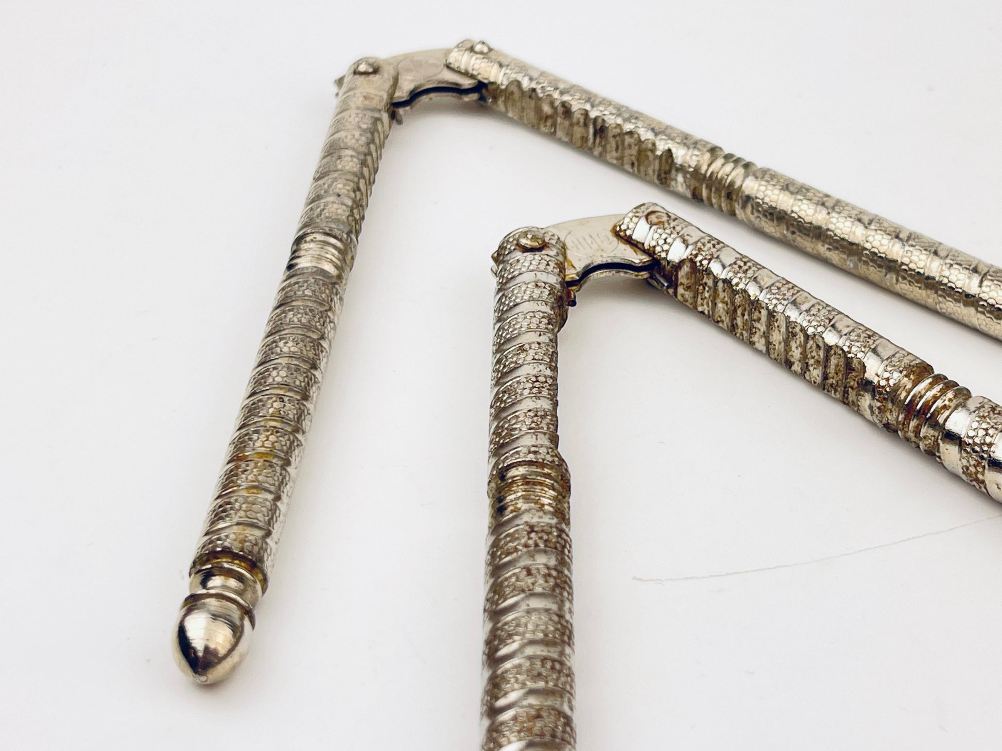 Product image for 'vintage silver manual hand held nut cracker sold individually' (view 993ca6)