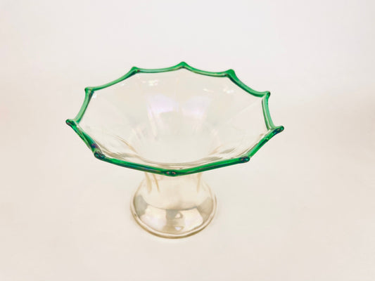 Product image for 'vintage depression glass bud vase scalloped ruffled top green rim' (view 97825b)