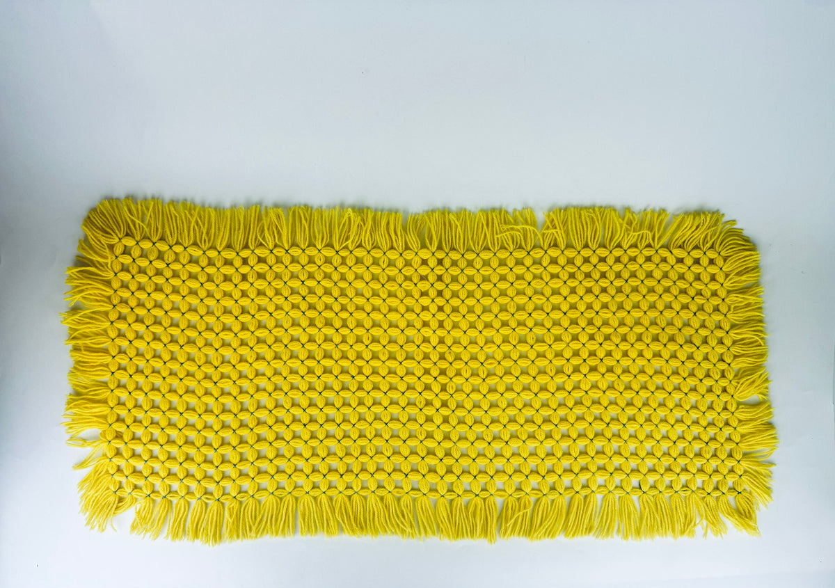 Product image for 'vintage yellow blue woven fringe table runner placemats' (view bf04ae)