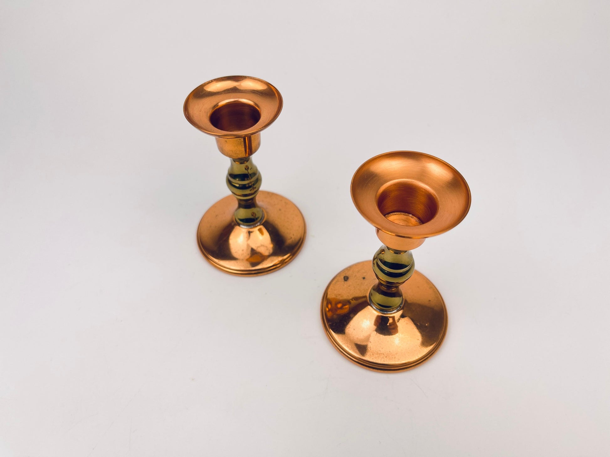 Product image for 'vintage copper brass candlestick holders attractive aged metal patina set of two 2 coppercraft guild' (view c841e1)