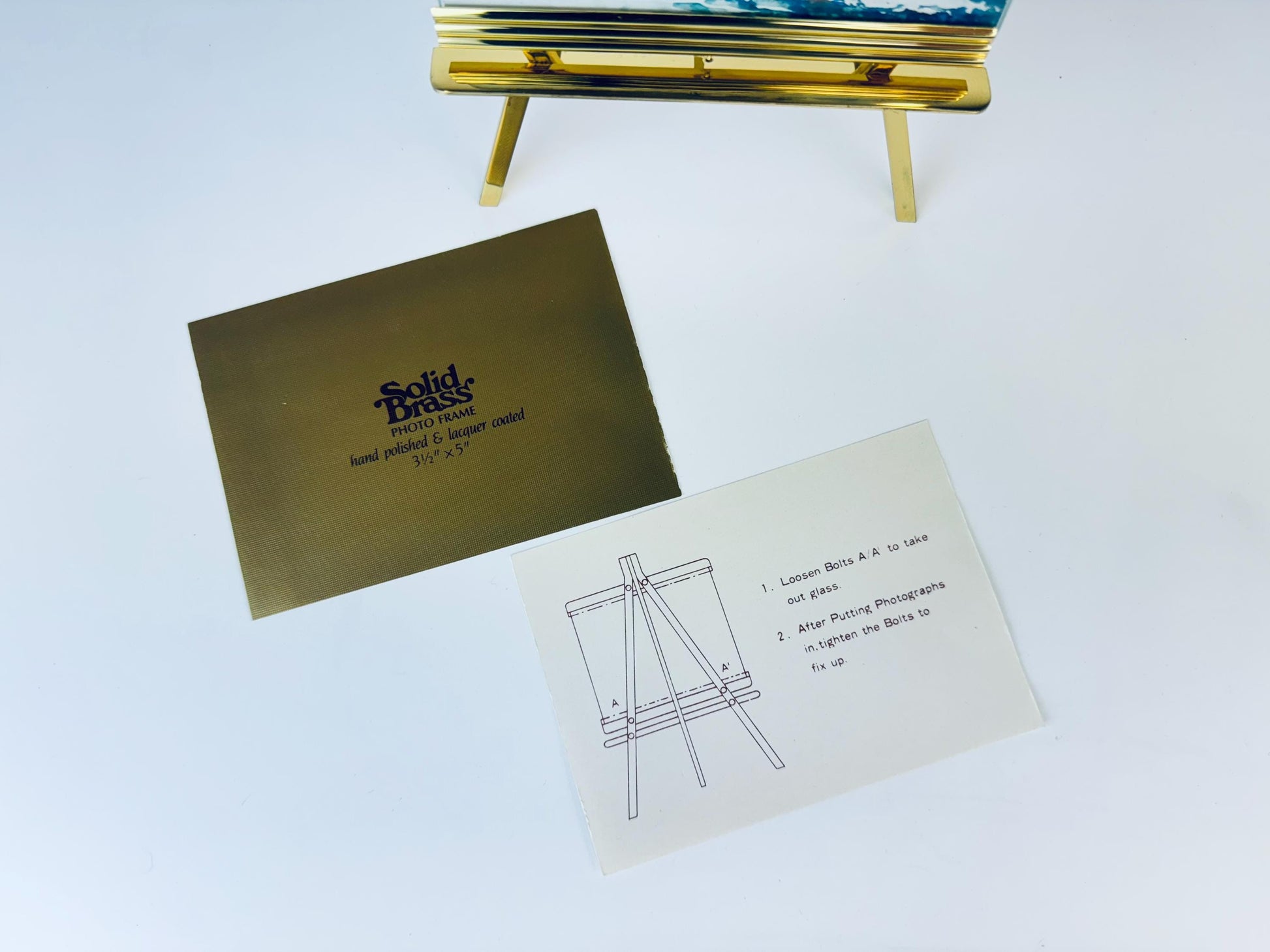 Product image for 'vintage solid brass picture frame easel 3 5 x 5 tabletop mounted made in korea' (view 4ac57c)