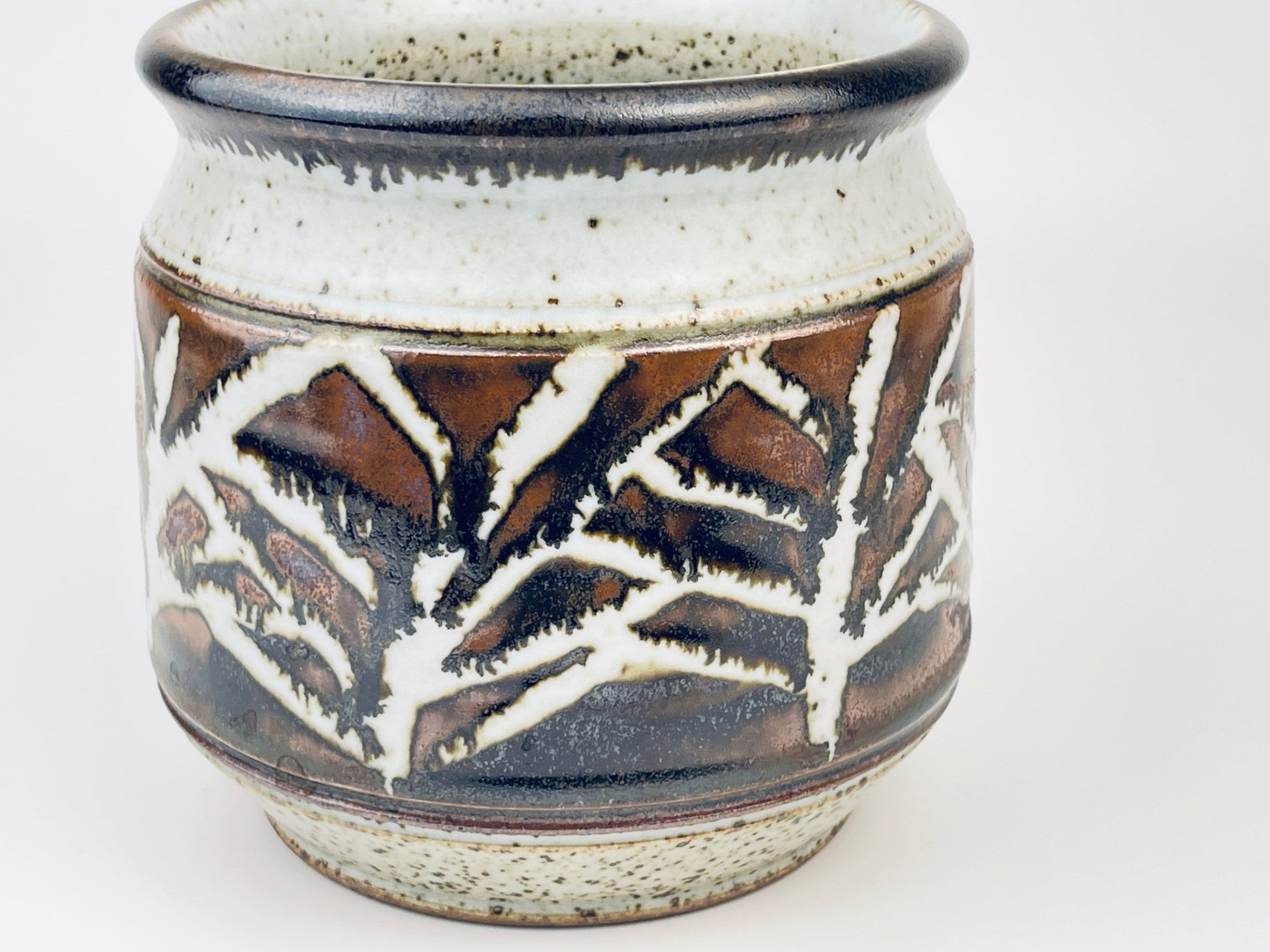 Product image for 'vintage glazed stoneware indoor planter melling pottery north vancouver made in canada' (view e1935f)