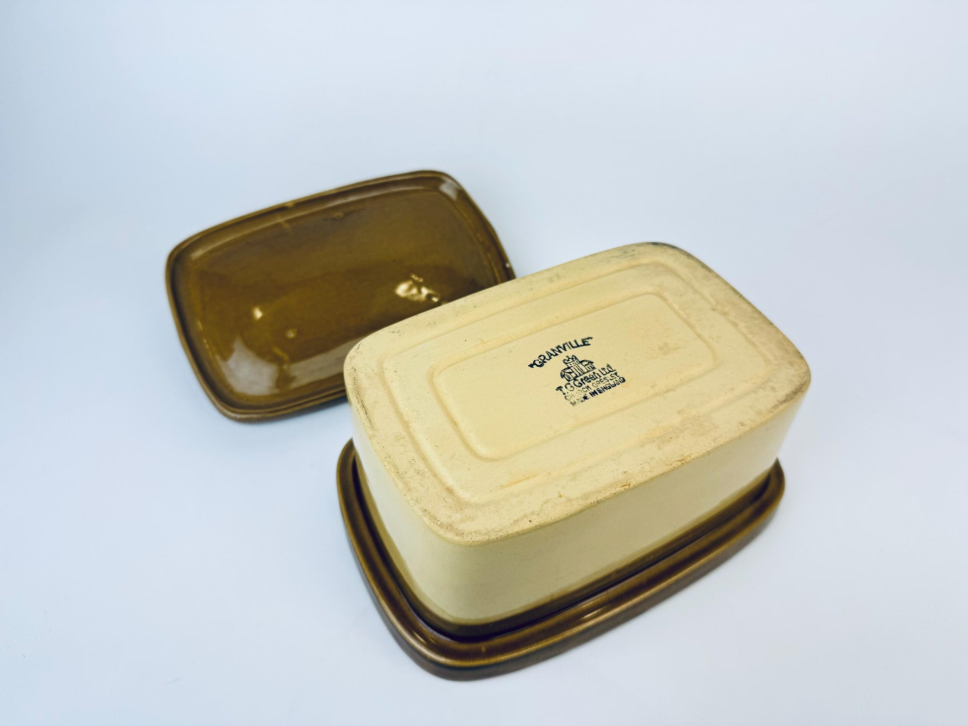 Product image for 'vintage glazed ceramic cheese butter dish granville by tg green ltd gresley church made in england' (view d742aa)