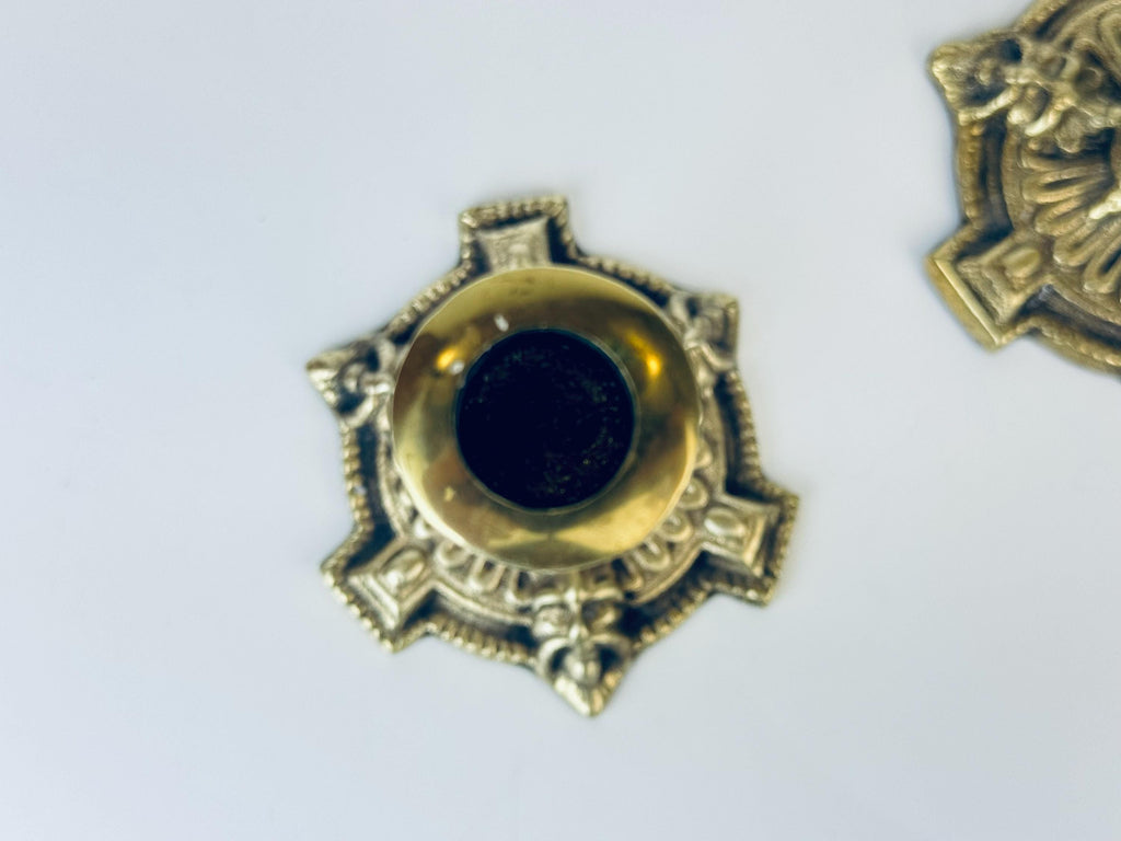 Product image for 'antique vintage english green man face solid brass candlestick holders set of two 2 made in england victorian era' (view b4e07d)