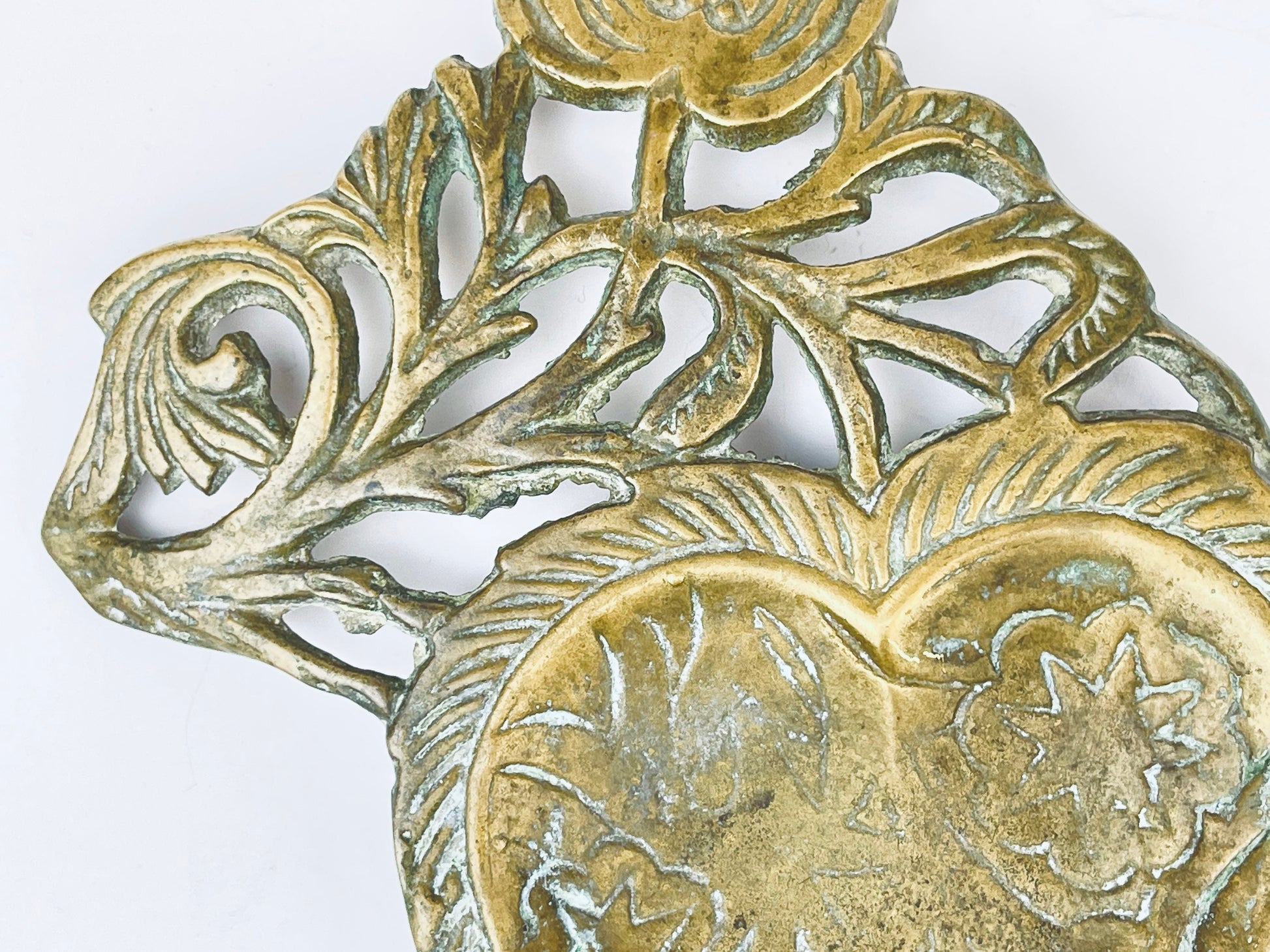 Product image for 'vintage solid brass heart floral ring dish attractive aged patina' (view 17f9c4)