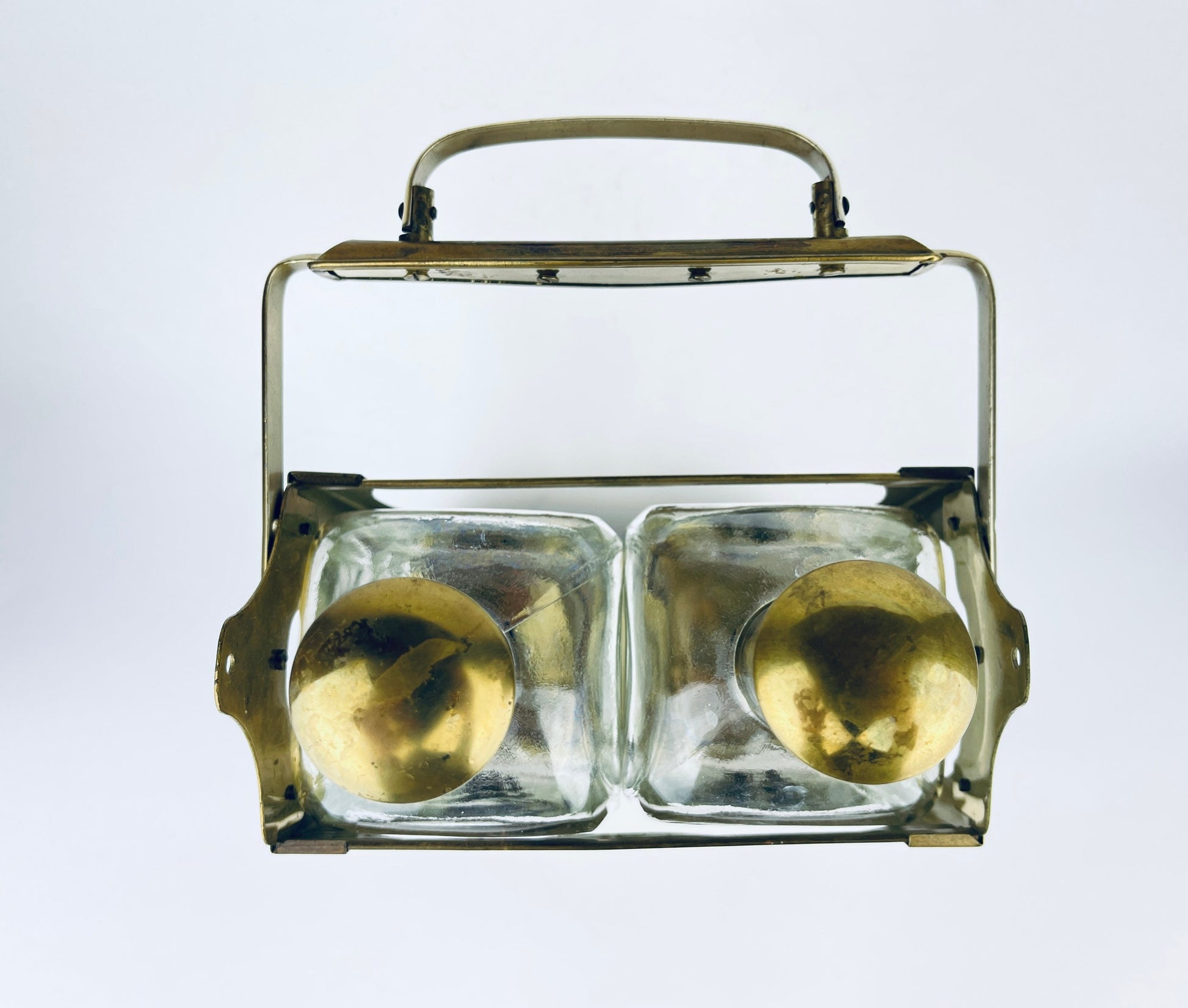 Product image for 'vintage musical tantalus liqueur decanter carrier set sherry rum bottles how dry i am attractive aged metal patina' (view b919f7)