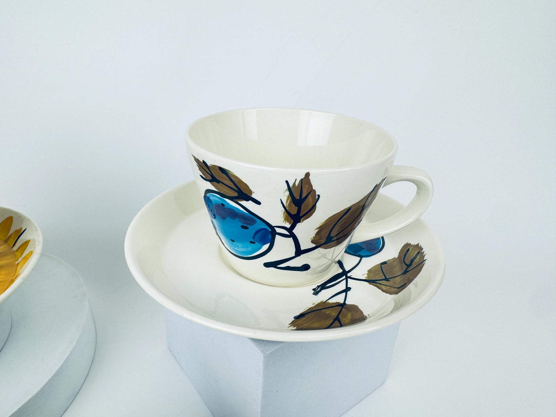 Product image for 'vintage vera jamaica hand painted mug saucer set 1960s pottery sunflower or plum design island worcester ceramic tableware' (view 3534b9)