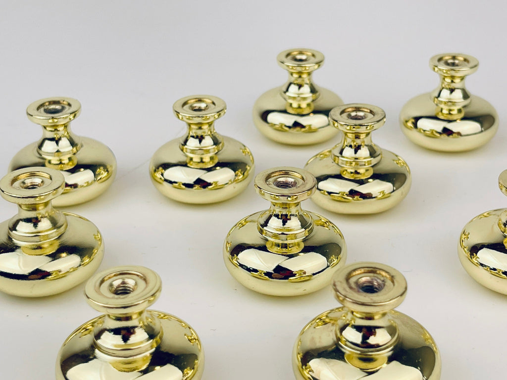 Product image for 'vintage shinny brass round circular knob drawer pull hardware new old stock nos individually priced' (view 6142f4)