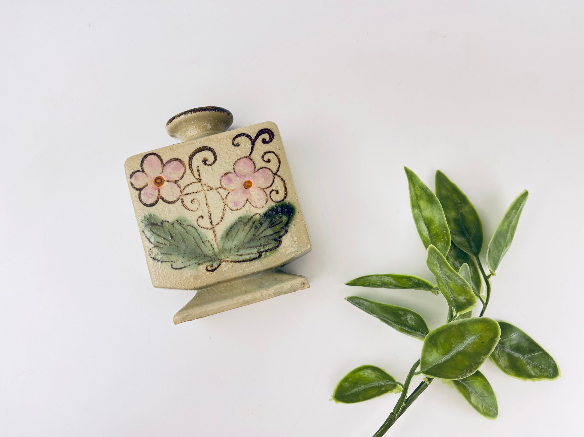 Product image for 'vintage salt glazed stoneware square vase hand painted floral' (view 9cb837)