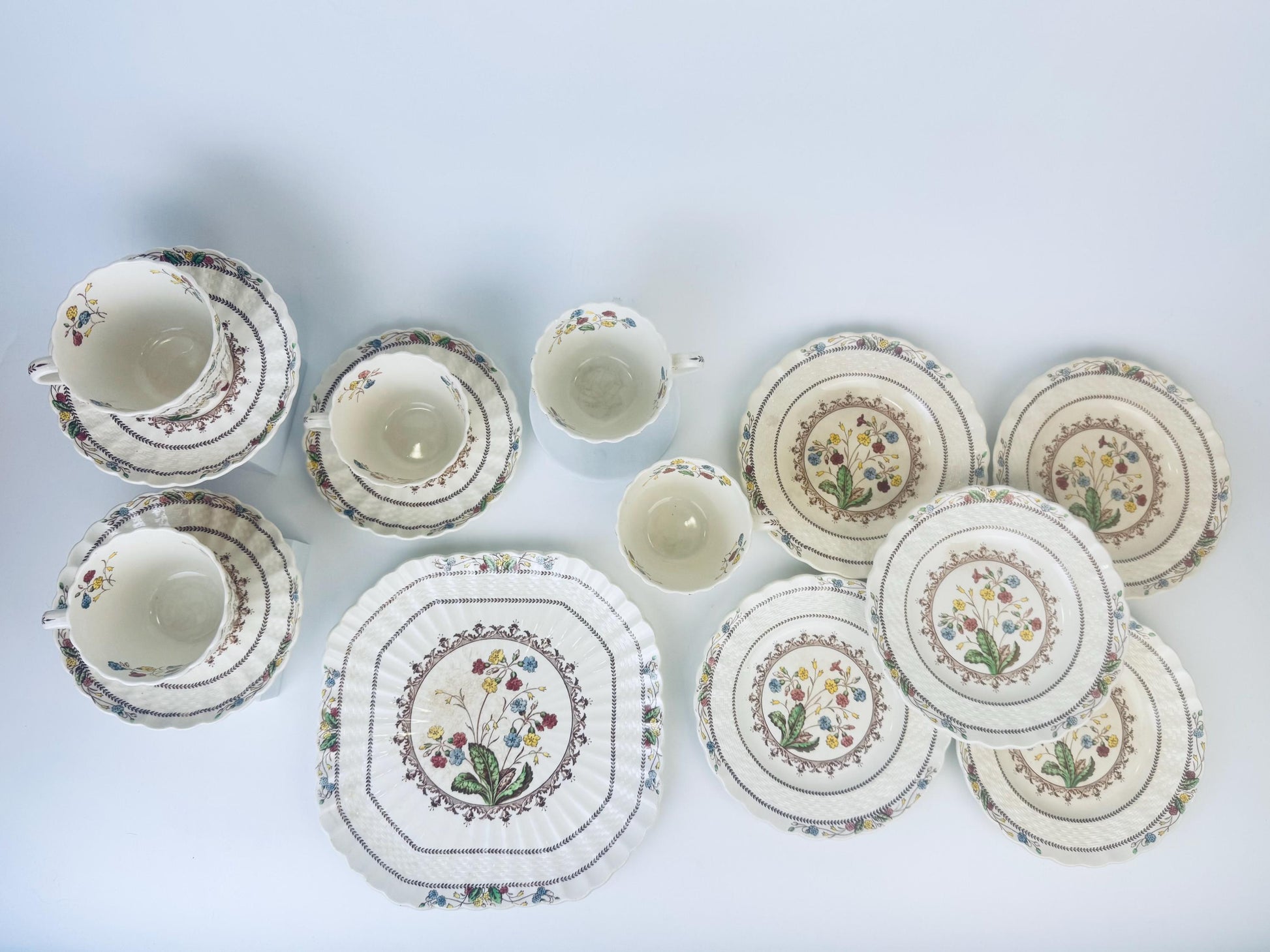 Product image for 'vintage copeland spode cowslip pattern platter saucer cup made in england sold separately' (view abe43b)