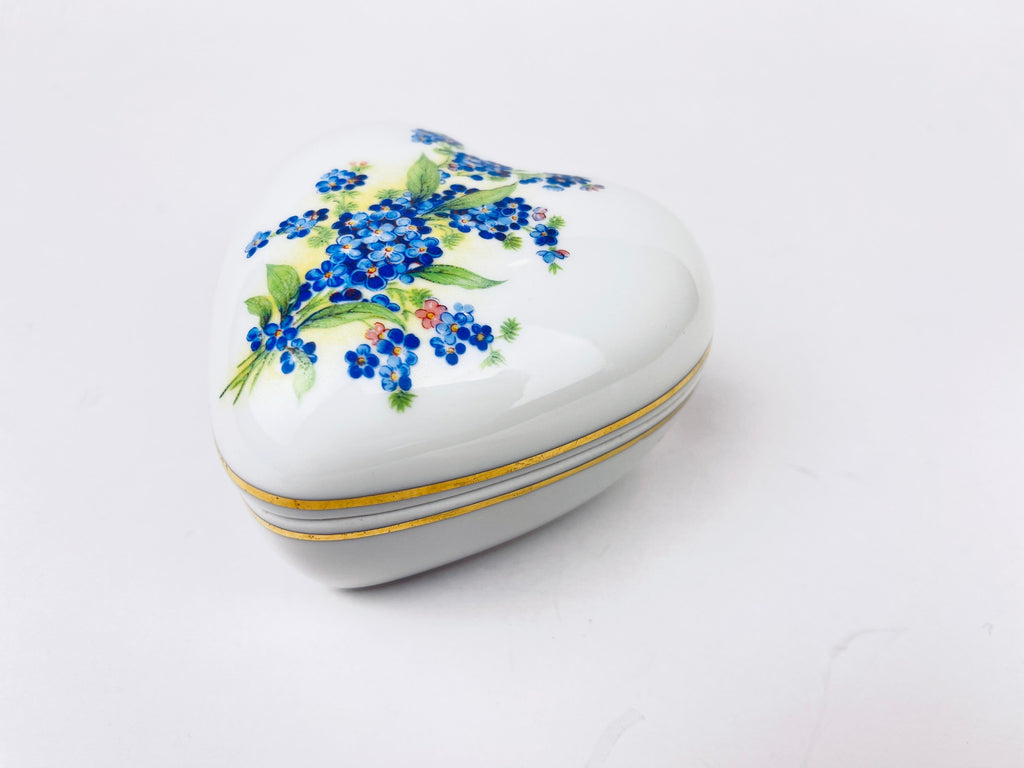 Product image for 'vintage ceramic heart ring dish trinket jar floral front pattern 24 k gold made in western germany bavaria' (view 879ab5)