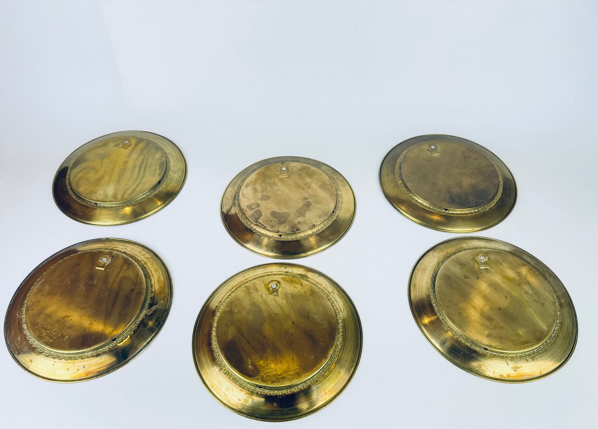Product image for 'vintage circular brass wall frame 5 x 5 attractive aged patina made in england sold separately' (view 0442a3)