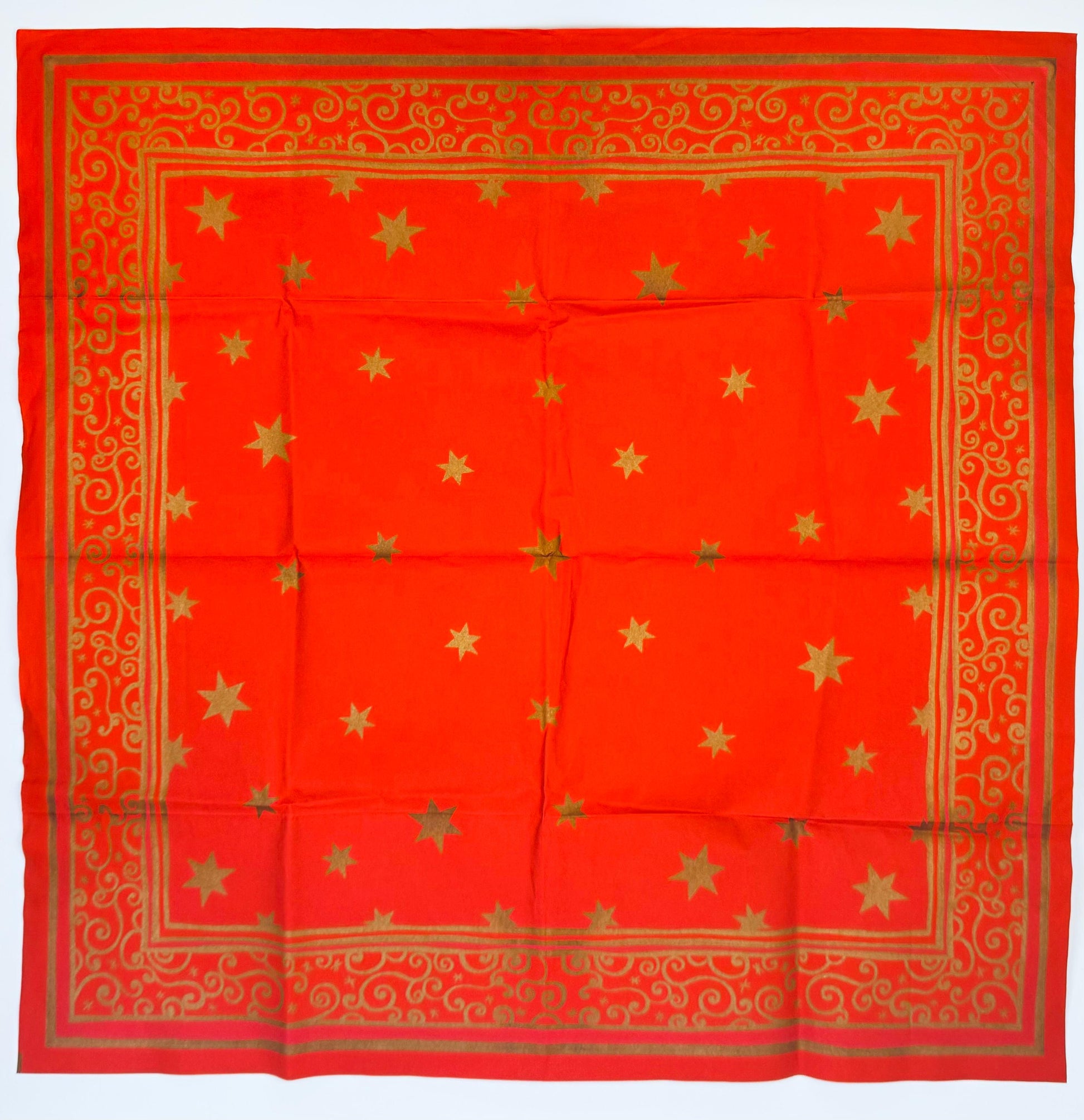 Product image for 'vintage square red gold deluxe spunbond fabric christmas tablecloth new old stock nos star scroll pattern' (view 0da005)