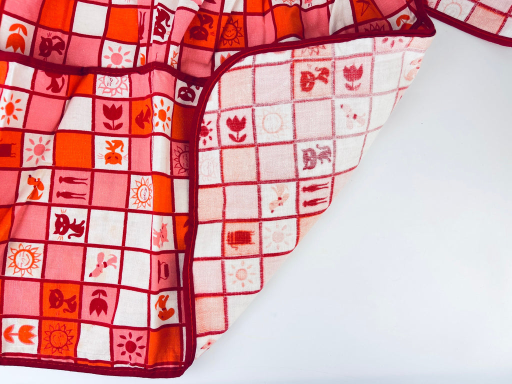 Vintage 1950s Pink Red Atomic Cotton Waist Apron with Pockets  MCM Kitchen Hostess Apron