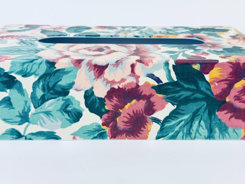Vintage Floral Tissue Box Cover - Large Floral Print Pattern
