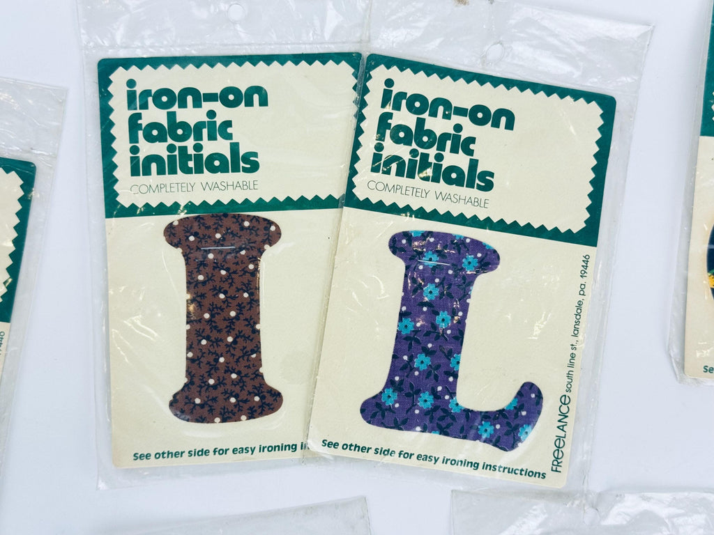 Patch thermocollant vintage des années 1970 avec initiales - Appliqué floral - Monogramme lavable neuf et ancien