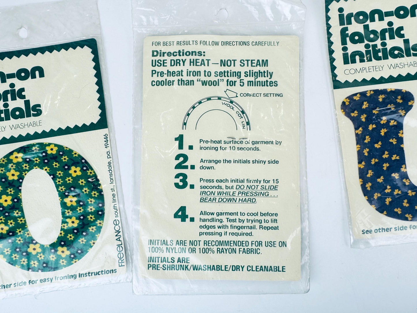 Patch thermocollant vintage des années 1970 avec initiales - Appliqué floral - Monogramme lavable neuf et ancien