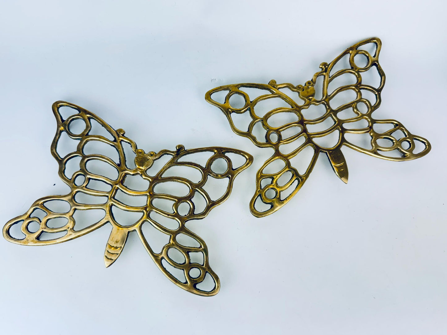 Dessous de plat papillon vintage en laiton des années 1970, manique en métal doré, protège-plat de table - Vendu séparément