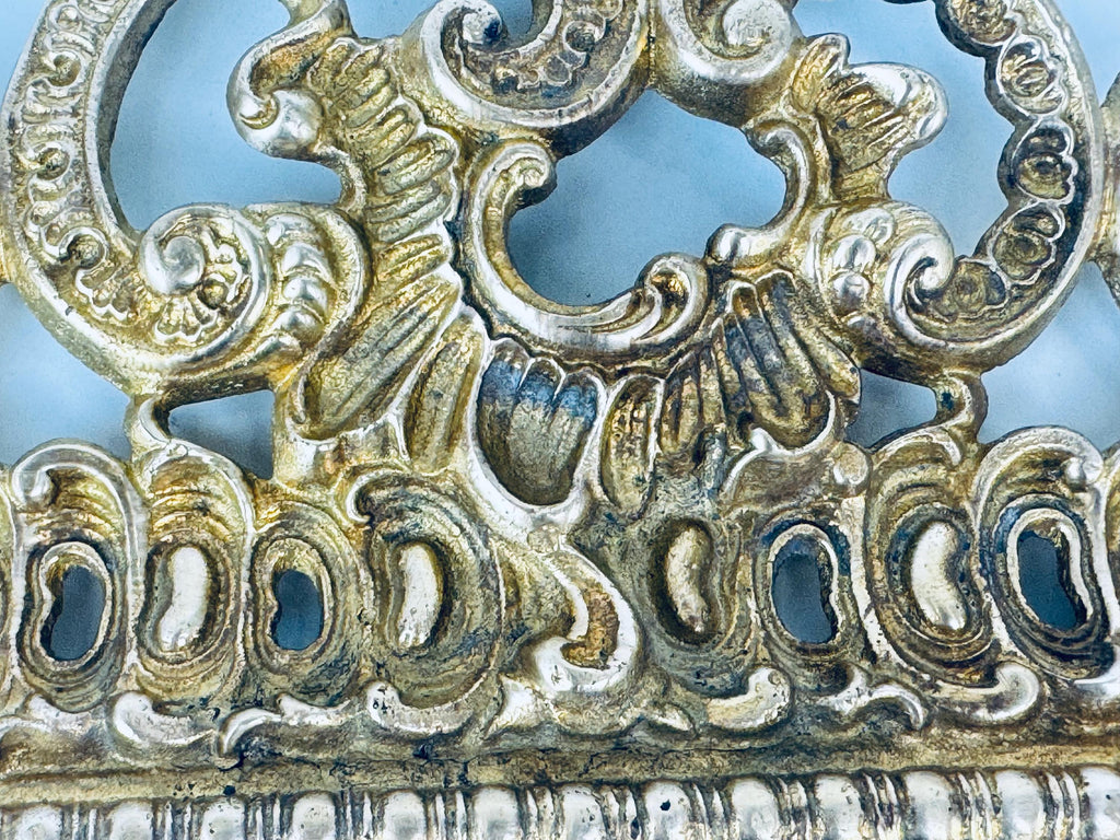 Vintage 1950s Solid Brass Rococo Pediment - Gold Furniture Mount - Mirror & Cabinet Trim