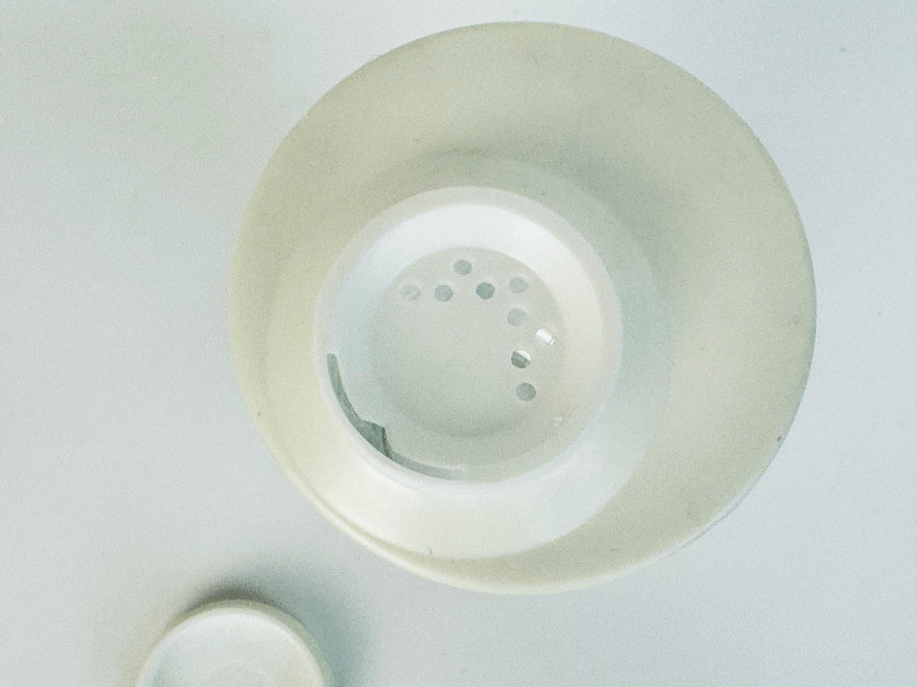 Vintage Federal Glass Cocktail Shaker  White Plastic Lid