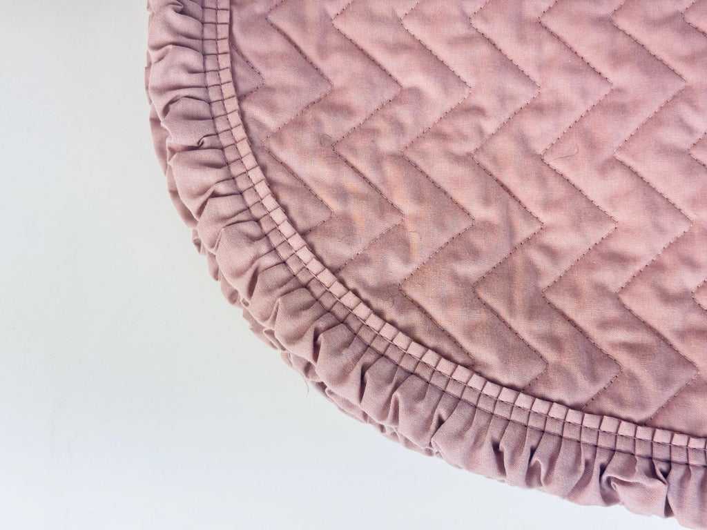 Vintage Dusty Rose Pink Quilted Place Mats - Ruffled Edge - Set of Four (4)