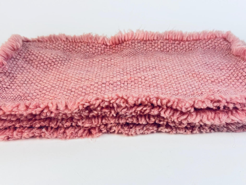 Vintage 1980s/1990s Pink Acrylic Woven Fringe Place Mats Set of 5  Retro Table Linens