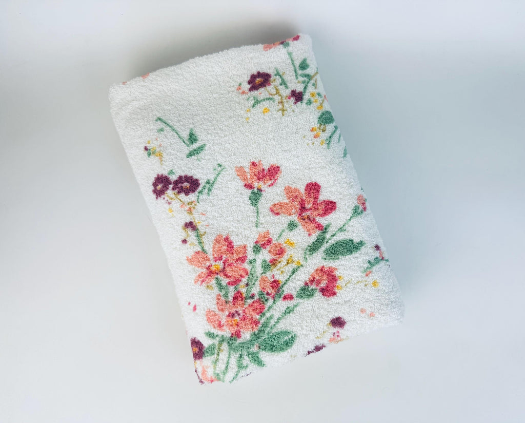 Vintage 1980s Wabasso Kimiko Floral Bath Towel  White Cotton Blend with Signed Pink and Purple Flowers Made in Canada