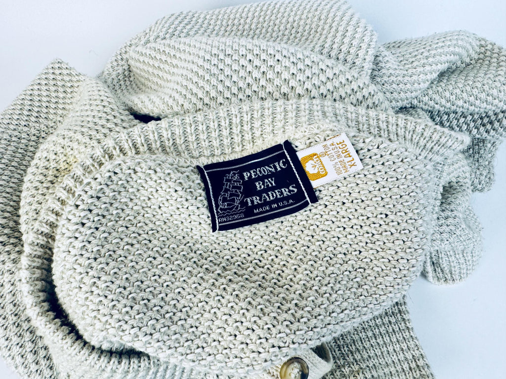 Vintage 'PECONIC Bay Traders' Beige Waffle Knit Henley Sweater - Size X-Large - Made In USA
