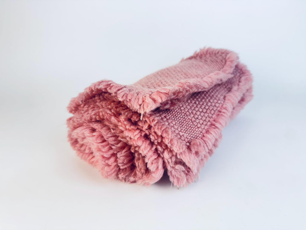 Vintage 1980s/1990s Pink Acrylic Woven Fringe Place Mats Set of 5  Retro Table Linens