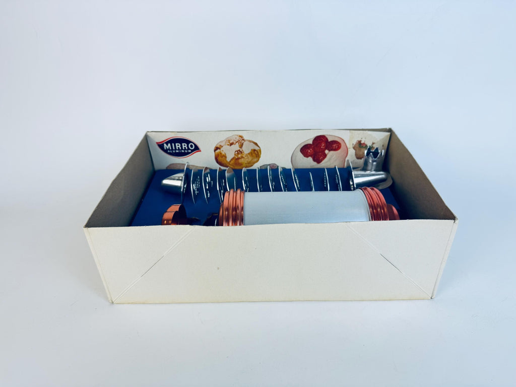 Vintage Mid-Century 'MIRRO' Aluminium Cookie Pastry Press - Made in USA - Baker Gift