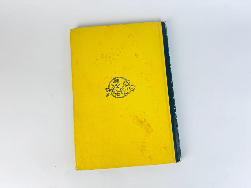 Vintage 1961 Raggedy Ann & The Golden Ring Hardcover Book  1960s Childrens Fantasy Hardcover Illustration Storybook