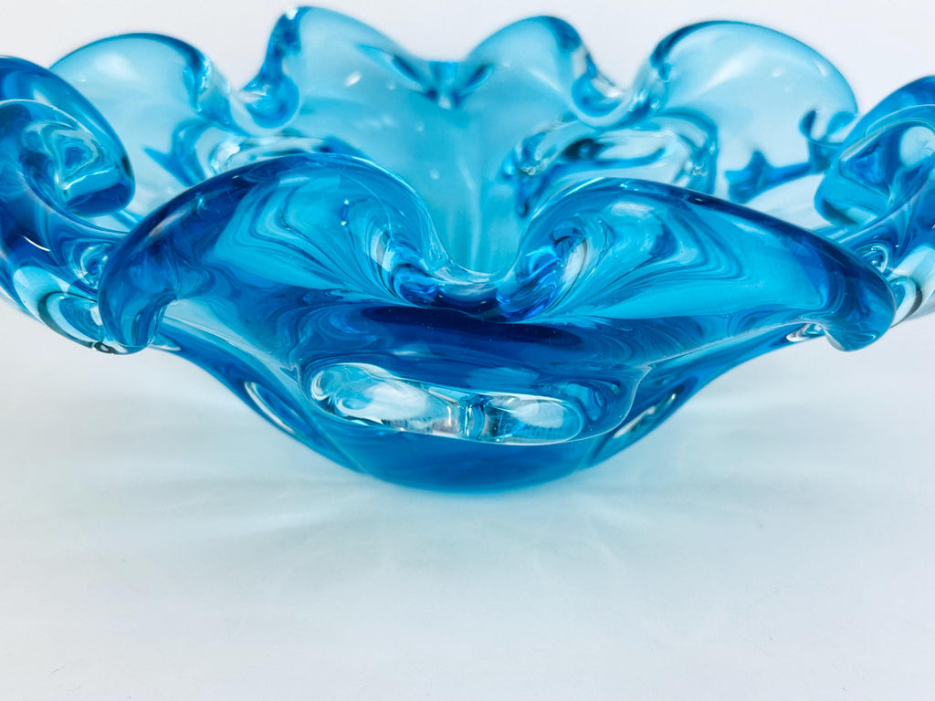 Vintage Aqua Blue Chalet-Style Art Glass Bowl 1960s Canadian Freeform Centrepiece