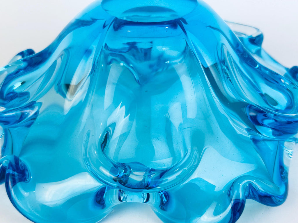 Vintage Aqua Blue Chalet-Style Art Glass Bowl 1960s Canadian Freeform Centrepiece