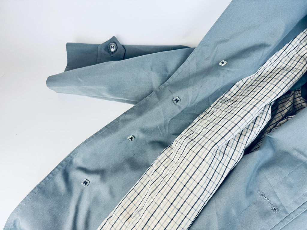 Vintage 1970s London Fog Blue-Grey Cotton Blend Fly-Front Raincoat  Made in Canada  Classic Plaid Lined Trench Coat