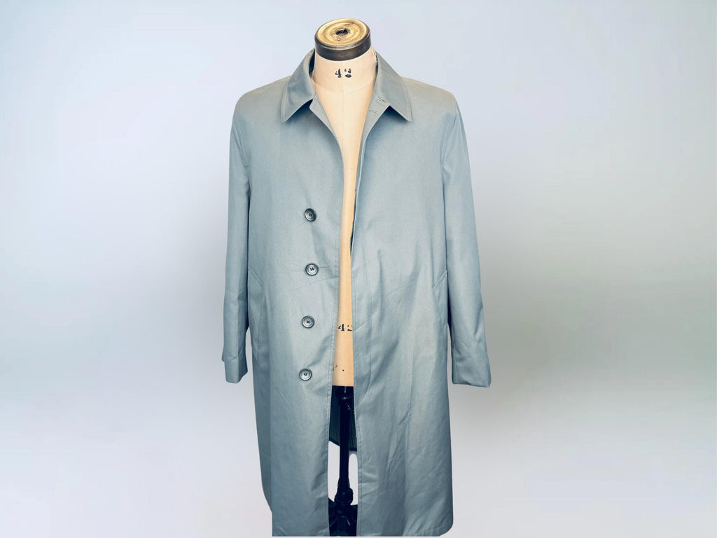 Vintage 1970s London Fog Blue-Grey Cotton Blend Fly-Front Raincoat  Made in Canada  Classic Plaid Lined Trench Coat