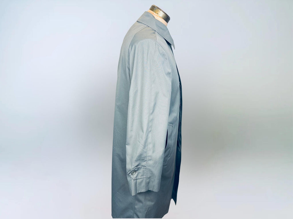 Vintage 1970s London Fog Blue-Grey Cotton Blend Fly-Front Raincoat  Made in Canada  Classic Plaid Lined Trench Coat