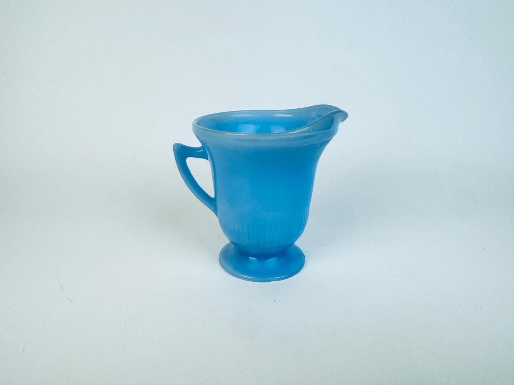 Vintage & Rare 1940s Delphite Blue Pyrex Creamer Jug - Made In Canada