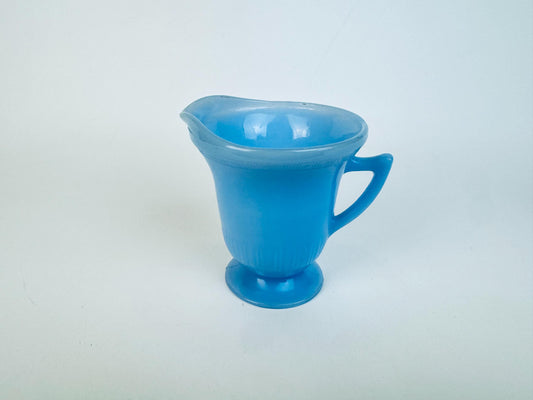 Vintage & Rare 1940s Delphite Blue Pyrex Creamer Jug - Made In Canada