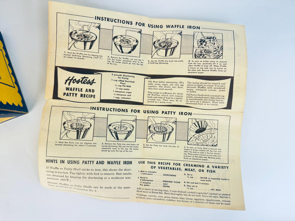 Vintage 1950s Nordic Ware Aluminium Rosette Timbale Iron Set with Box for Baking