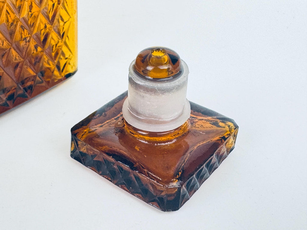 Vintage Amber 1960s American Diamond Glass Decanter with Ground Stopper