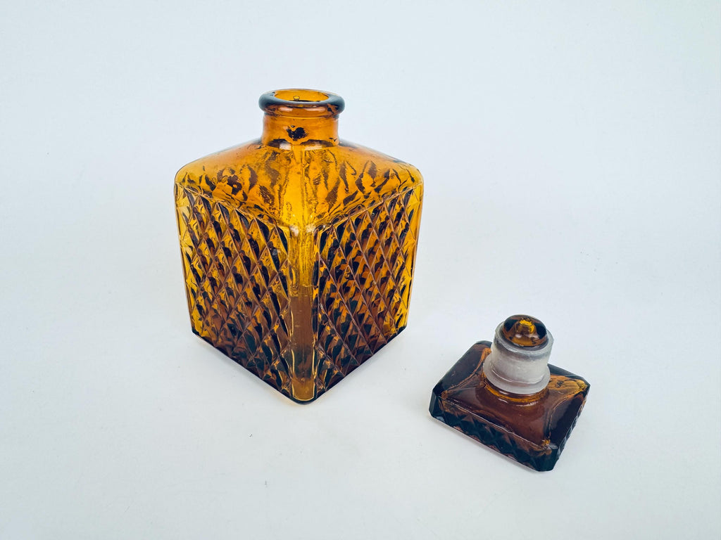Vintage Amber 1960s American Diamond Glass Decanter with Ground Stopper