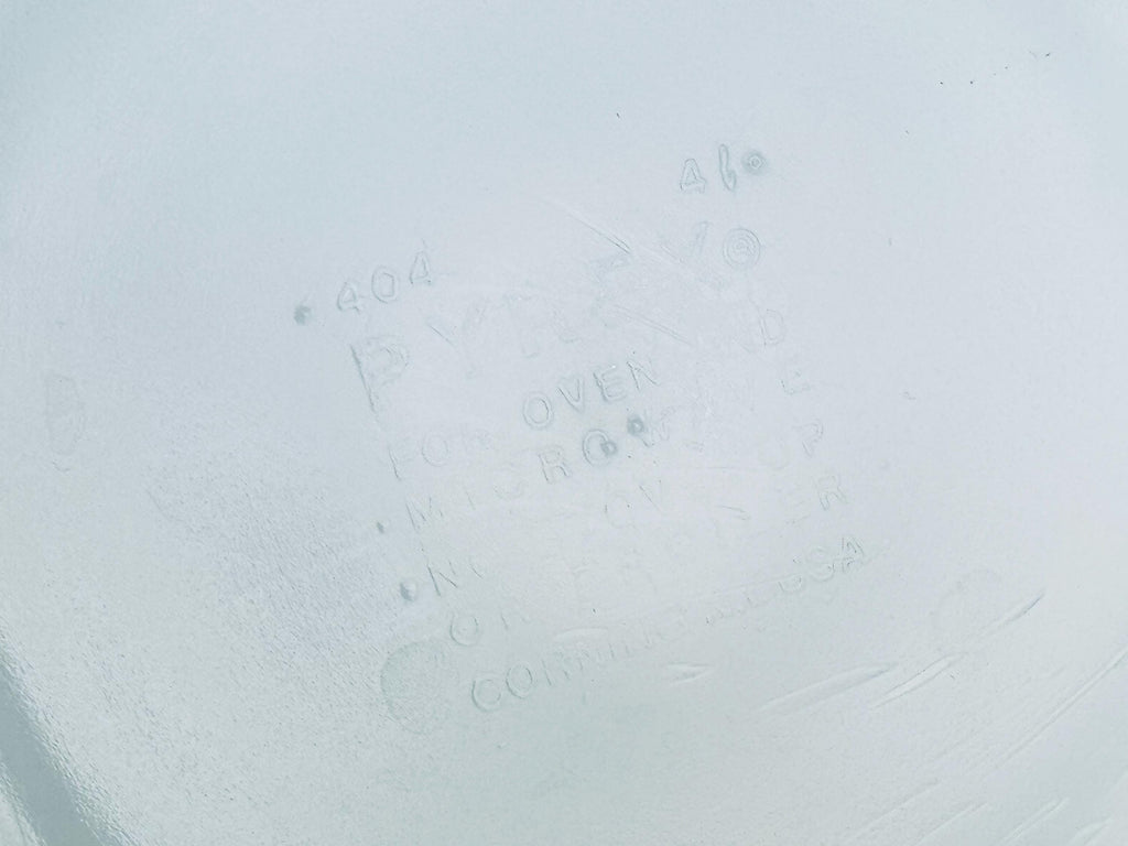 Vintage White & Blue 'Colonial Mist' Pyrex Mixing Bowl - #404 (4 Litre/QT) - Made In USA