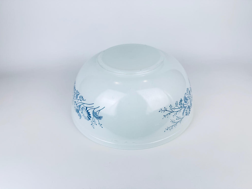 Vintage White & Blue 'Colonial Mist' Pyrex Mixing Bowl - #404 (4 Litre/QT) - Made In USA