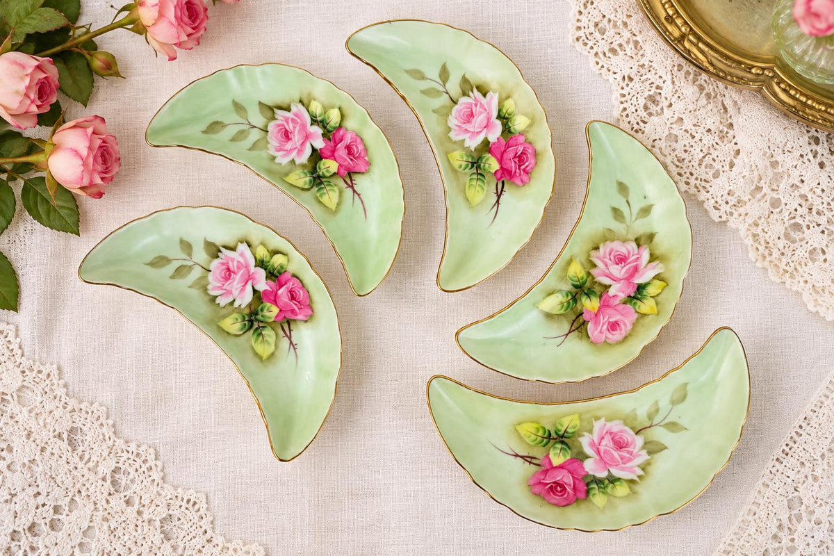 Vintage 1950s Lefton China Green Rose Porcelain Crescent Bone Dishes Set